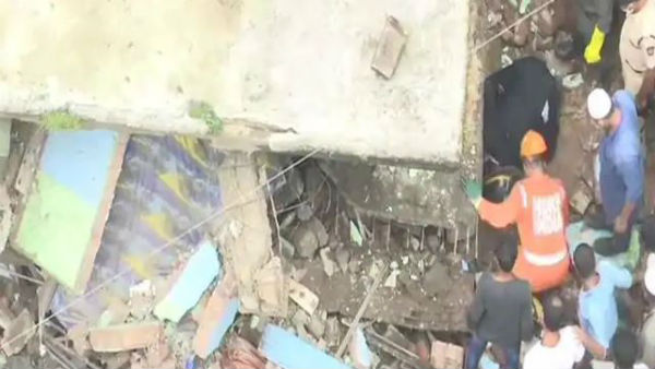 ప్రధాని మోదీ, సీఎం ఉద్ధవ్ విచారం
