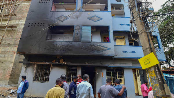 కరోనా కాలంలో పోయేకాలం