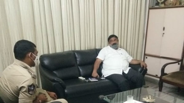 గుర్తు తెలియని ప్రదేశానికి విష్ణువర్ధన్ రెడ్డి