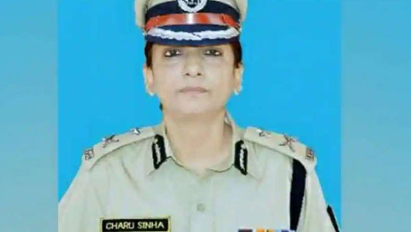 శ్రీనగర్ ఐజీగా చారు సిన్హా