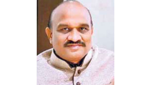 cheating case on former advocate general of ap dammalapati srinivas and close aides cheating case on former advocate general of ap dammalapati srinivas and close aides