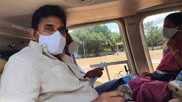 covid-19: Pitapuram YSRCP MLA Dorababu Airlifted to Bengaluru covid-19: Pitapuram YSRCP MLA Dorababu Airlifted to Bengaluru
