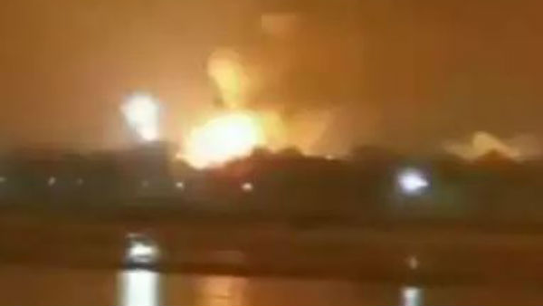 Huge blast, massive fire at ONGC plant in Surat Huge blast, massive fire at ONGC plant in Surat