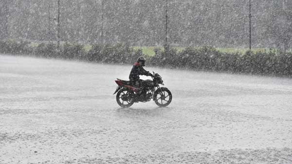 అనంత,గుంటూరు జిల్లాల్లో...