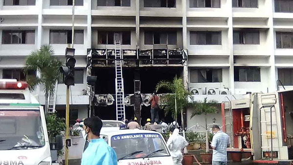 Police issued Notice to Dr Ramesh Pothineni in Swarna Palace fire accident issue Police issued Notice to Dr Ramesh Pothineni in Swarna Palace fire accident issue