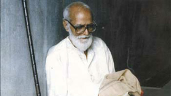 1958లో ఉపాధ్యాయ నియోజకవర్గం నుంచి శాసనమండలికి