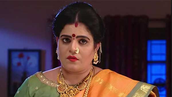 బీజేపీలో చేరనున్నట్టు తెలిపిన కరాటే కళ్యాణి