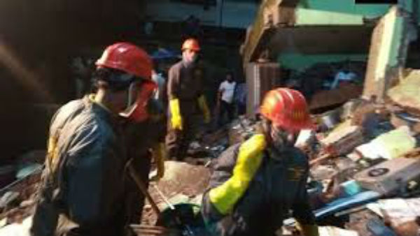 Maharashtra: 8 dead as building collapses in Bhiwandi, many feared trapped Maharashtra: 8 dead as building collapses in Bhiwandi, many feared trapped