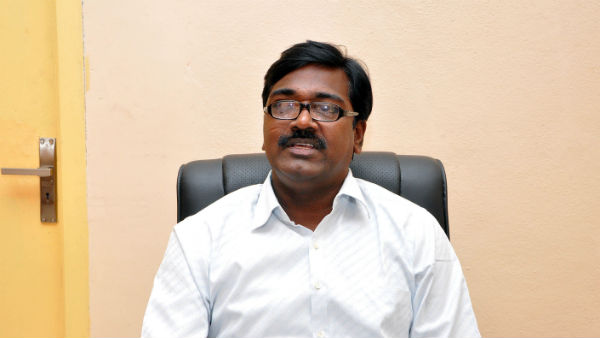 నిలిచిన బస్సు సేవలు..