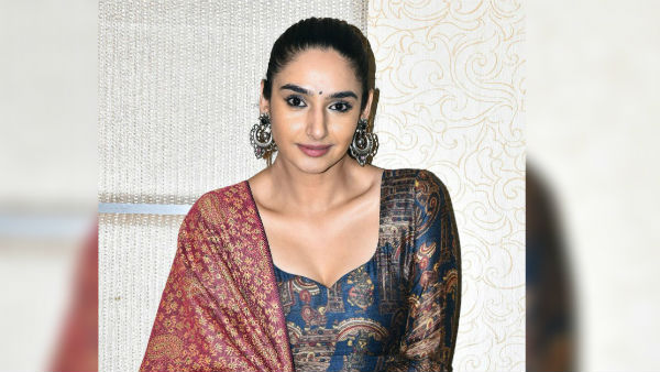 ఏమో... నాకు తెలీదు..... చెప్పలేను