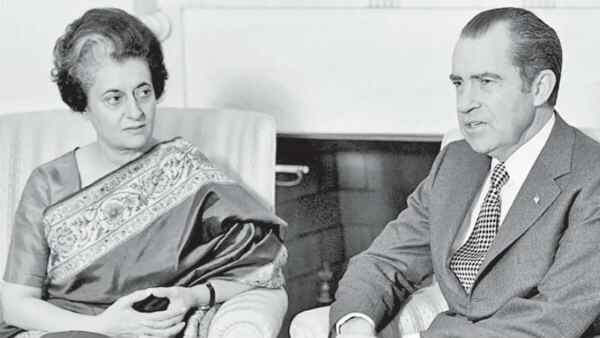 భారత మహిళలు పిల్లలు ఎలా కంటారో..