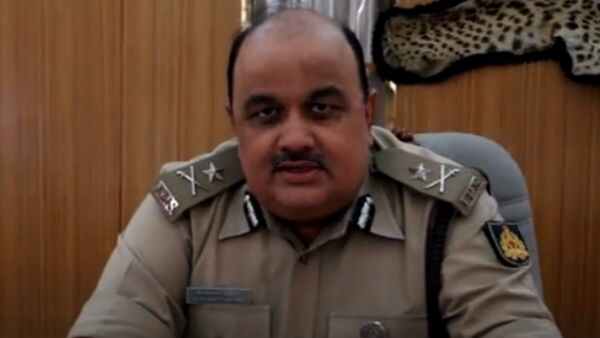 సీనియర్ ఐపీఎస్ అధికారి