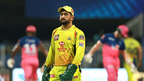 టామ్ కుర్రమ్ అవుట్పై