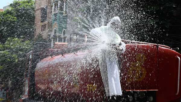 మొదట్లో భయపడ్డా...