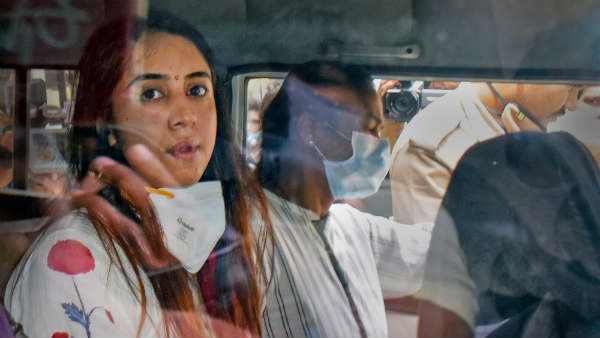సంజనా మేడమ్ సైలెంట్