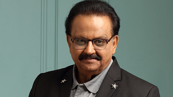 ప్రముఖుల గురించి వీడియోలు