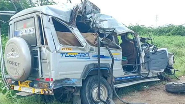 Andhra Pradesh: 3 Died, 7 Injured In Road Accident In Anantapur district Andhra Pradesh: 3 Died, 7 Injured In Road Accident In Anantapur district