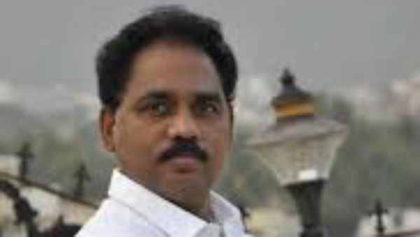 తనతో పాటు మరో నలుగురు..
