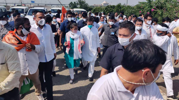 రాహుల్, ప్రియాంక రాక