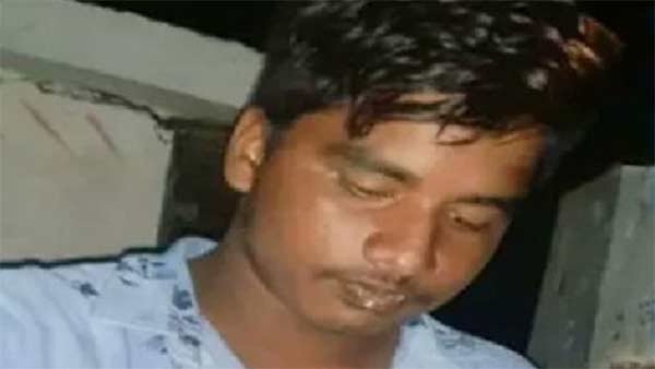 ఫ్రెండ్స్ తో ఆడుకోవడానికి