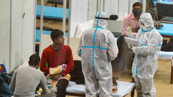 Telangana: Newly 948 Covid19 positive cases and 4 deaths reported in Telangana last 24 hours Telangana: Newly 948 Covid19 positive cases and 4 deaths reported in Telangana last 24 hours