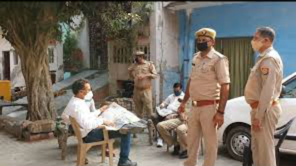 ఆ రాత్రి పోలీస్ స్టేషన్కు తీసుకెళ్లి...