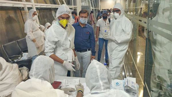 Newly 36469 Covid 19 positive case and 488 deaths have been reported in India in last 24 hours Newly 36469 Covid 19 positive case and 488 deaths have been reported in India in last 24 hours
