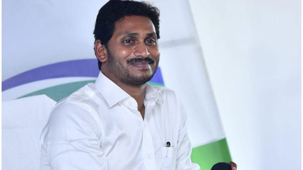 50 శాతం పదవులు మహిళలకే