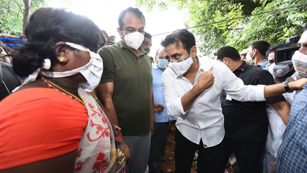 లోకల్ నేతలపై ఆగ్రహం..