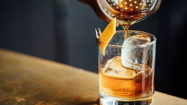 man drinks whiskey without water to win a bet loses his life man drinks whiskey without water to win a bet loses his life