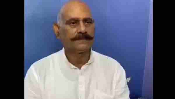 కొడుకు, మేనళ్లుడికి నేను బోనస్