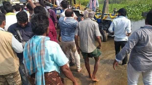 TDP leader Nara Lokesh narrowly escapes in accident in West Godavari district TDP leader Nara Lokesh narrowly escapes in accident in West Godavari district