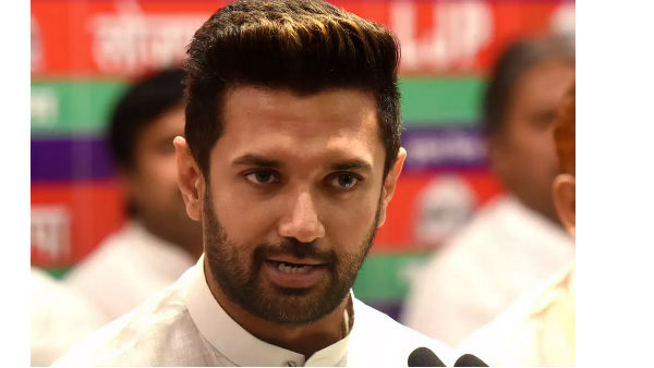 ఆ విమర్శలను తోసిపుచ్చిన చిరాగ్..