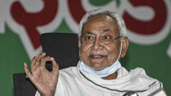 Bihar elections 2020: Nitish Kumar releases Saat Nischay Part-2 Bihar elections 2020: Nitish Kumar releases Saat Nischay Part-2