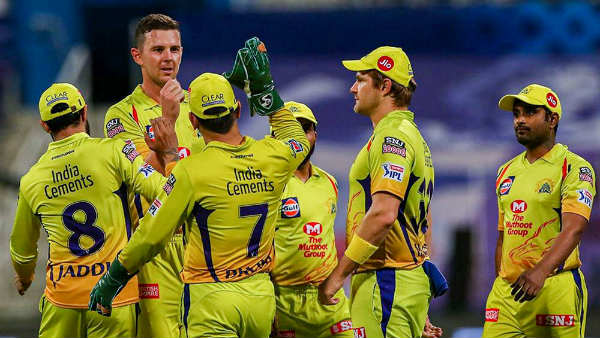 సురేష్ రైనా, హర్భజన్ ఆడకపోవడానికి..