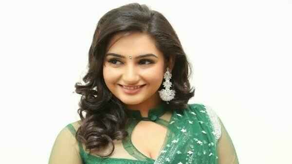 రాగిణి, సంజనాలకు నో ఫ్యాన్స్ !