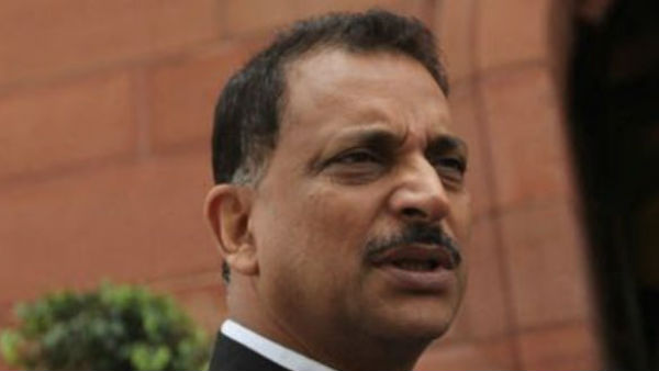 bjp omits local seniors rajiv pratap rudi and shahnawaz from bihar star campaigners list bjp omits local seniors rajiv pratap rudi and shahnawaz from bihar star campaigners list