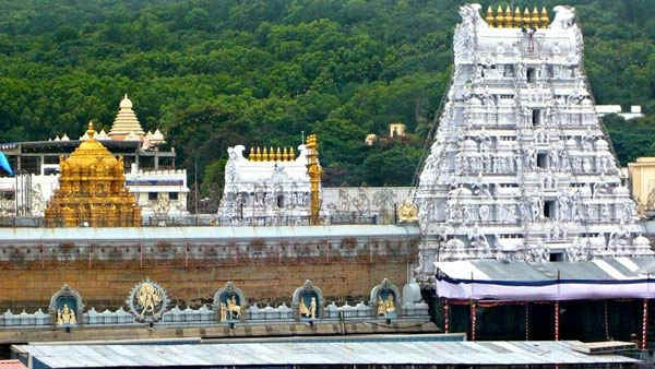 పింక్ డైమండ్ విదేశాలకు వెళ్లిందా ? లేదా
