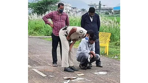 Andhra Pradesh: A man working at Vijayawada Police Commissioners office shot dead Andhra Pradesh: A man working at Vijayawada Police Commissioners office shot dead