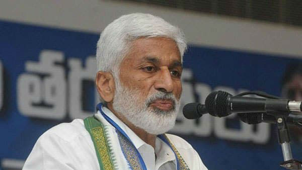 టీడీపీ చేతగాక వదిలేస్తే సీఎం జగన్ ఫ్లైఓవర్ నిర్మాణం చేశారన్న విజయసాయి