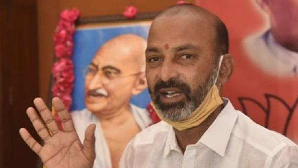 Telangana BJP President Bandi Sanjay visits Mahakali temple 2 days before GHMC elections polling Telangana BJP President Bandi Sanjay visits Mahakali temple 2 days before GHMC elections polling