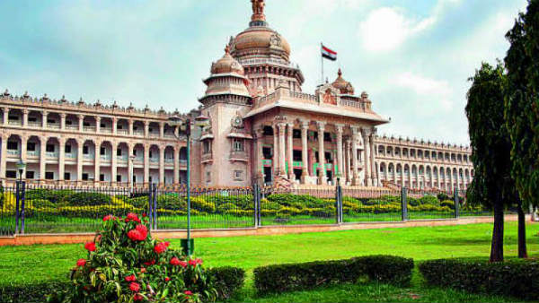 శిరాలో నువ్వానేనా