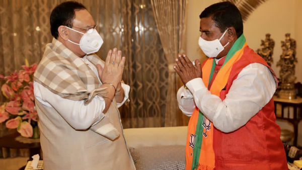 సొంత ఇంటికి వచ్చేశా..