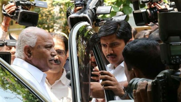 సీఎం రాజకీయ కార్యదర్శి