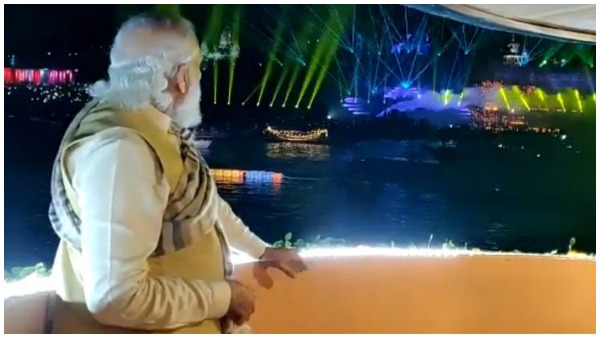 enthralling-laser-light-at-river-ganga-pm-modi-celebrates-dev-deepawali-in-varanasi enthralling-laser-light-at-river-ganga-pm-modi-celebrates-dev-deepawali-in-varanasi