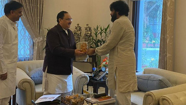 చర్చలంటూనే వ్యూహాత్మకంగా..