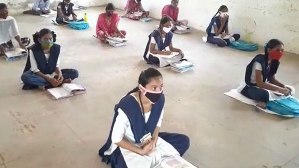 829 మంది ఉపాధ్యాయులకు కరోనా