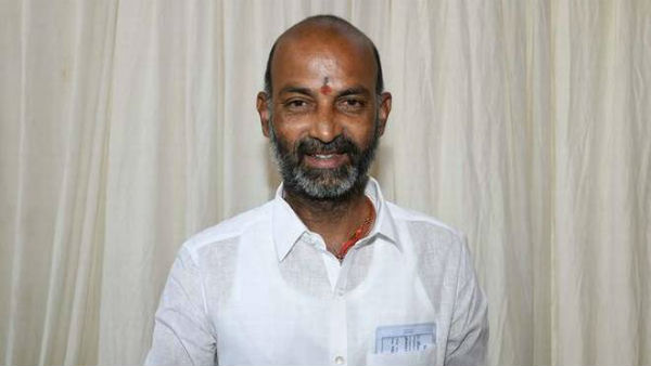 భాగ్యనగరాన్ని కాపాడుకుంటాం.. : బండి సంజయ్