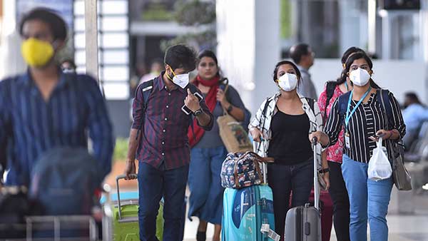 చాలా జిల్లాలలో తగ్గుముఖం పడుతున్న కేసులు