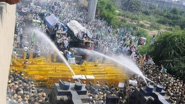 farmers long march against centres farm laws turns violent at delhi borders farmers long march against centres farm laws turns violent at delhi borders